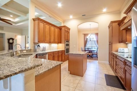 Tiny photo for 15950 Splendid Oaks Lane, Tavares, FL 32778 (MLS # O6390629)