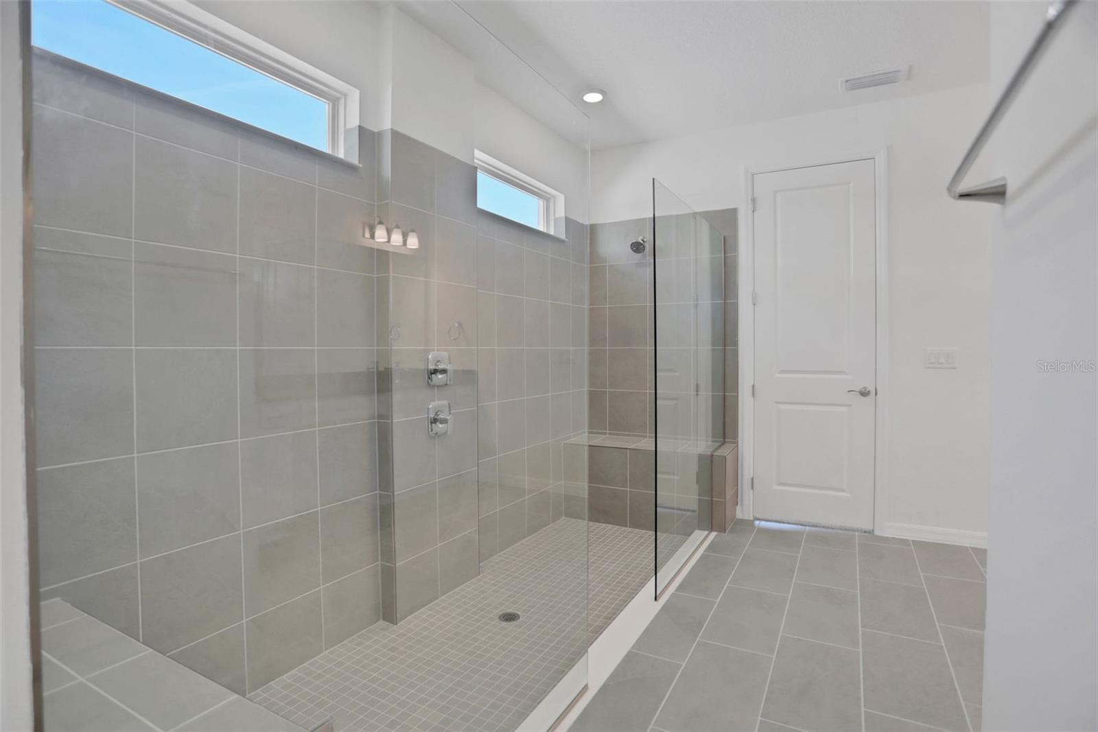 ANGELINE - Residential