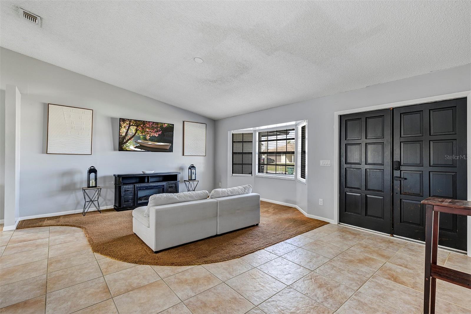 202 SW HOLDEN TERRACE