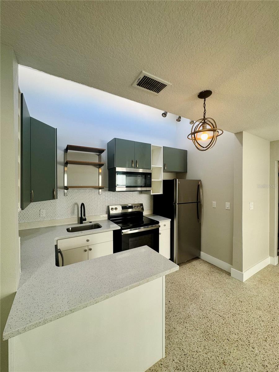 ROUSLYNN - Residential Income