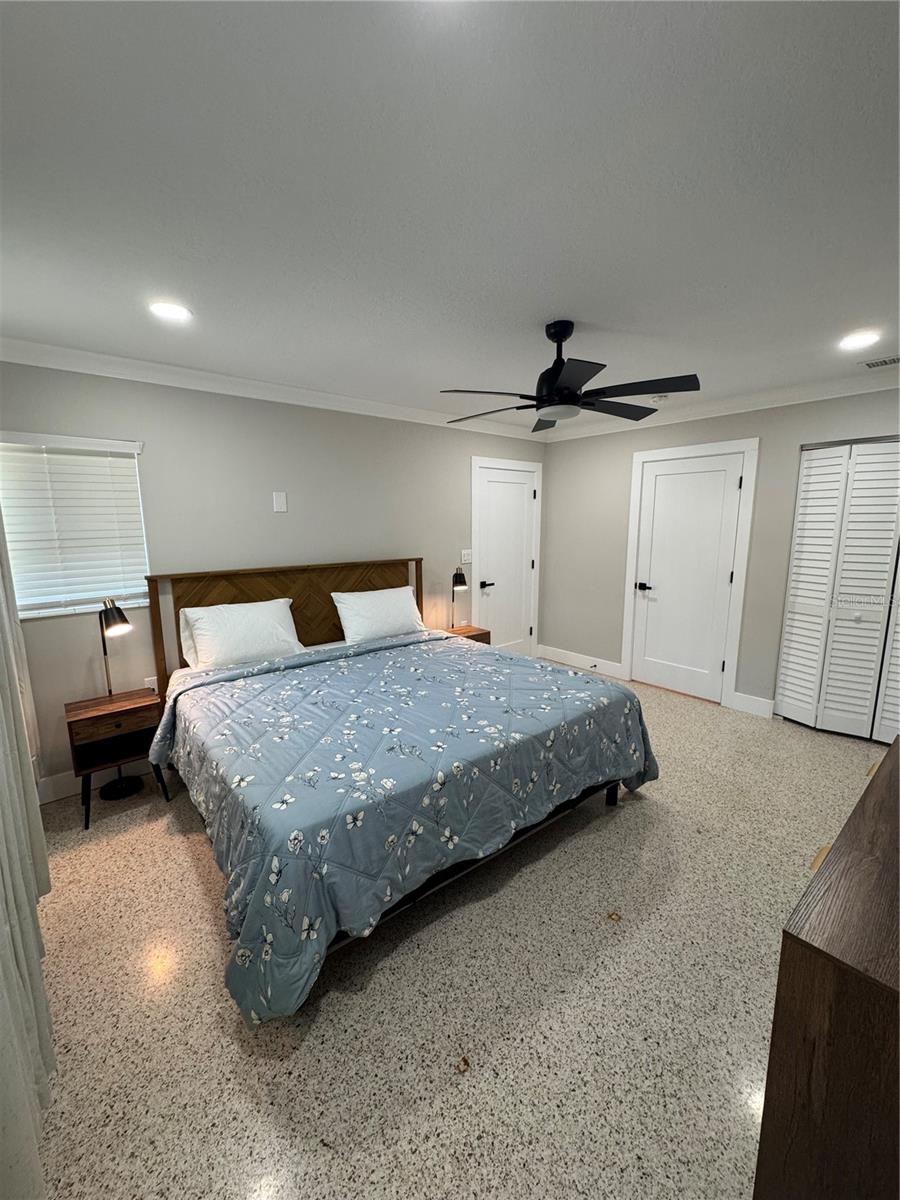 ROUSLYNN - Residential Income