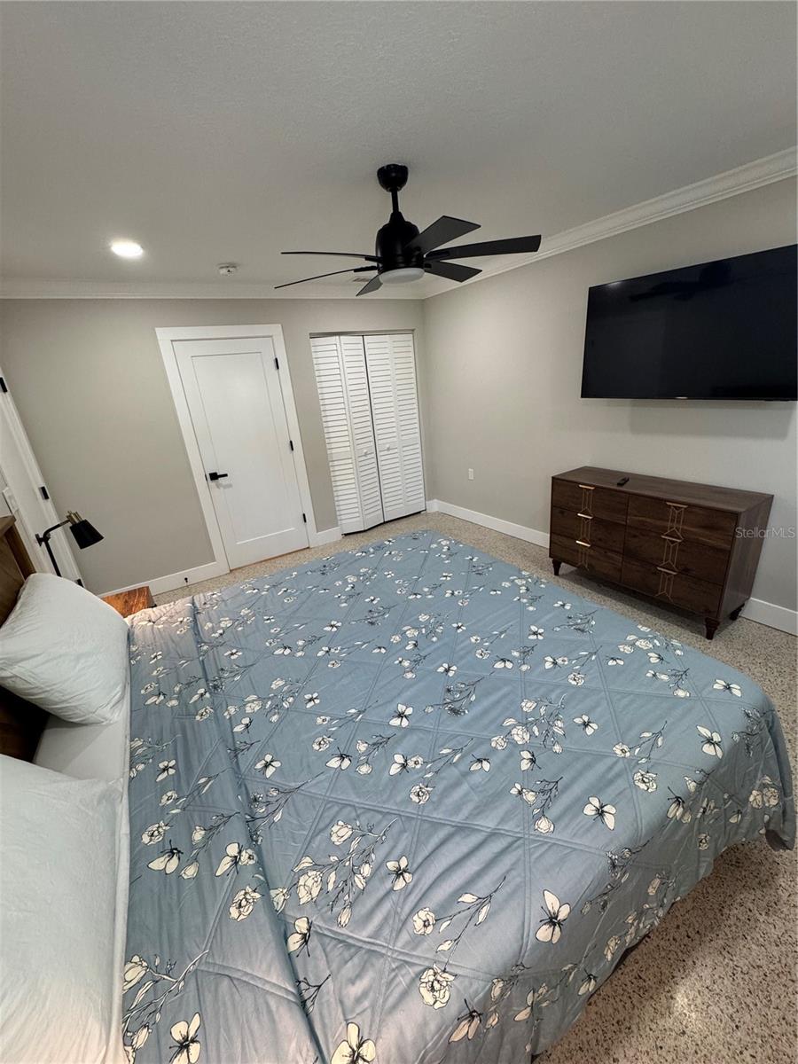 ROUSLYNN - Residential Income