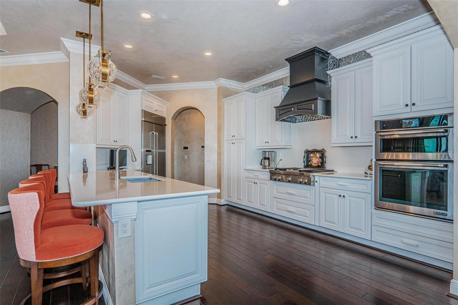 CASA BAHIA AT WESTSHORE YACHT - Residential Lease