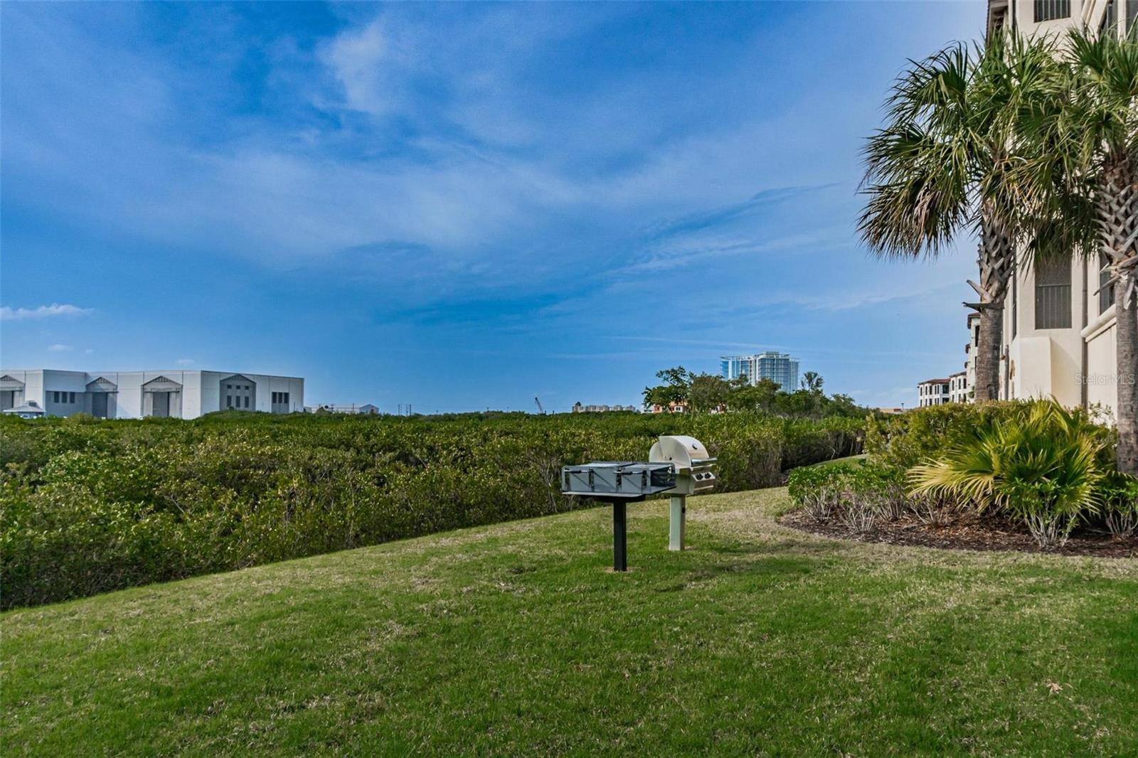 CASA BAHIA AT WESTSHORE YACHT - Residential Lease