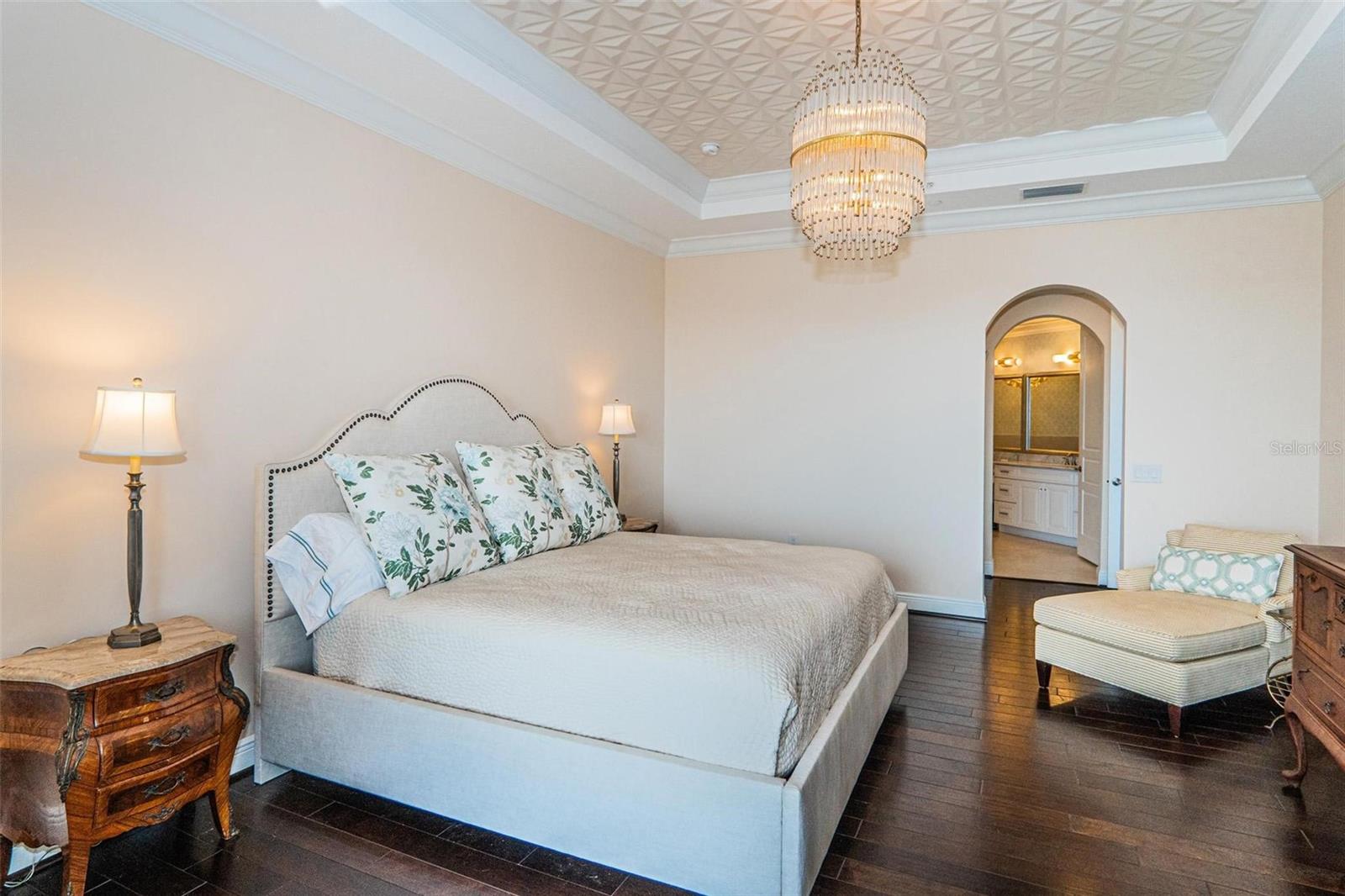 CASA BAHIA AT WESTSHORE YACHT - Residential Lease