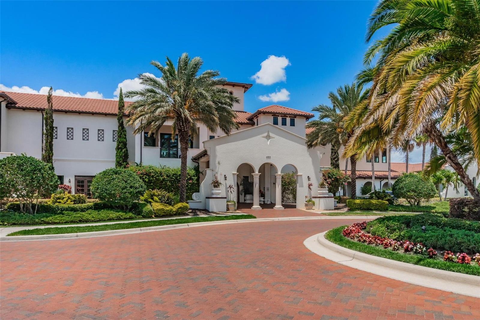 CASA BAHIA AT WESTSHORE YACHT - Residential Lease