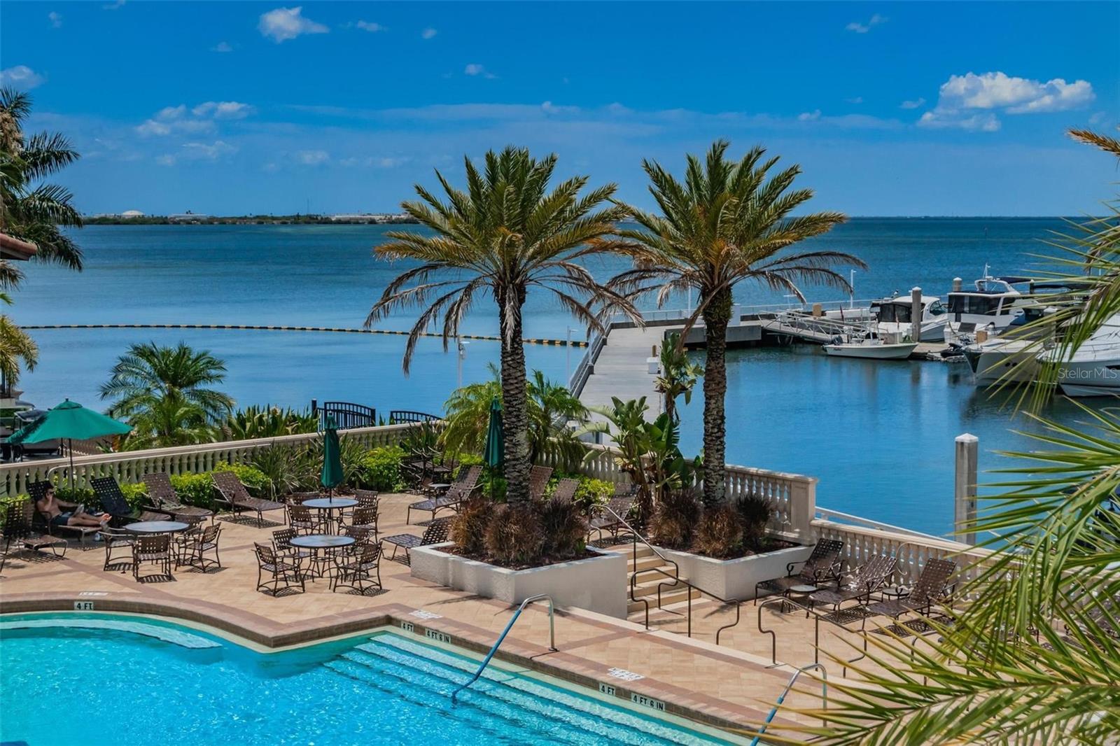 CASA BAHIA AT WESTSHORE YACHT - Residential Lease