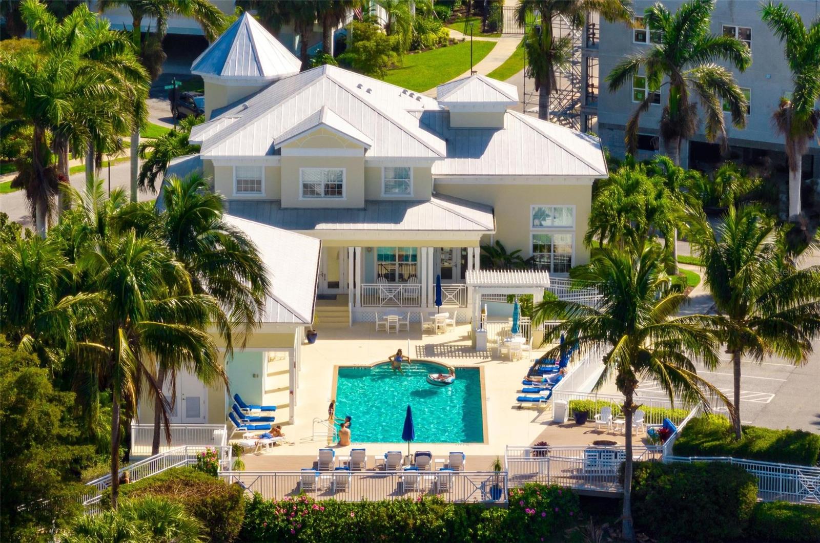 PALMA SOLA BAY CLUB PH 8 - Residential