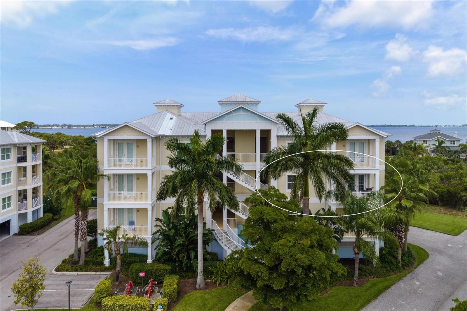 PALMA SOLA BAY CLUB PH 8 - Residential