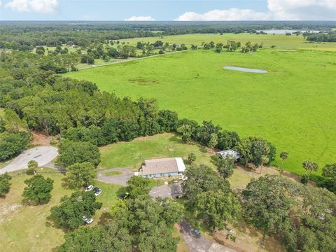 Tiny photo for 40535 Louise Road, Umatilla, FL 32784 (MLS # G5099270)
