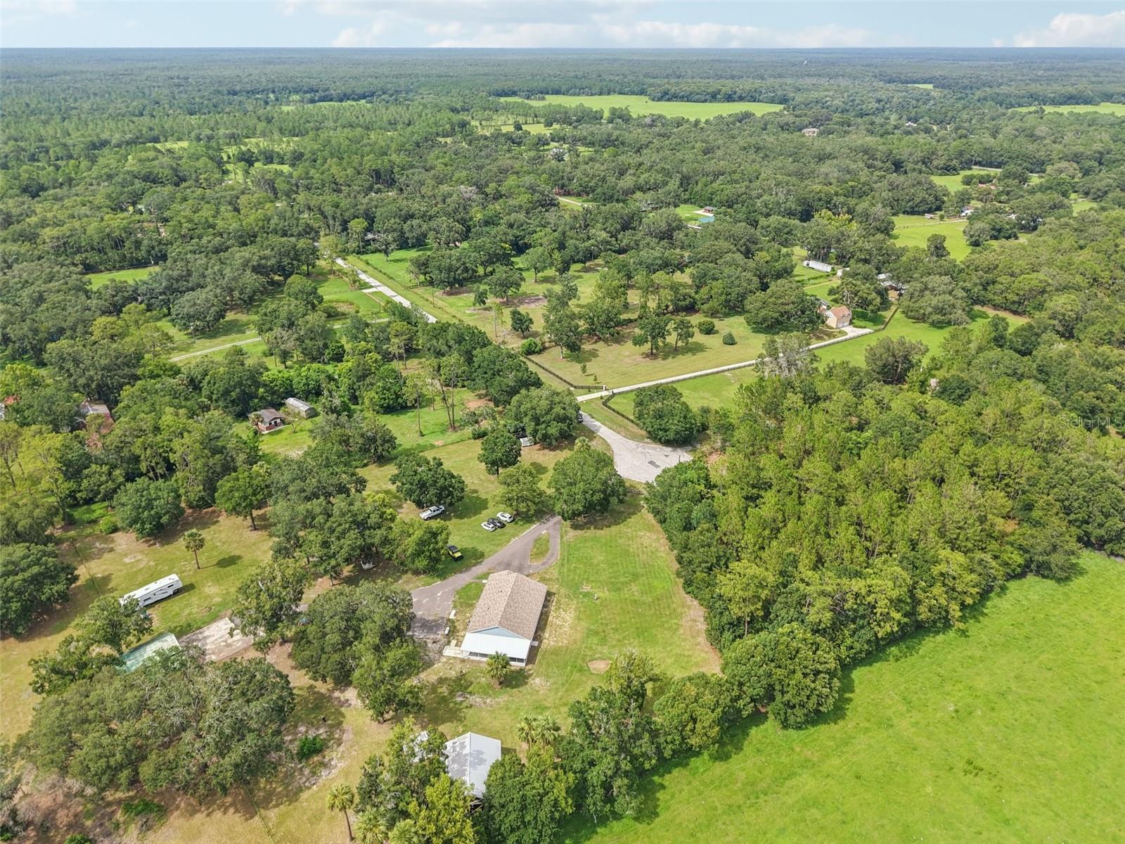 LEE ACRES - Residential