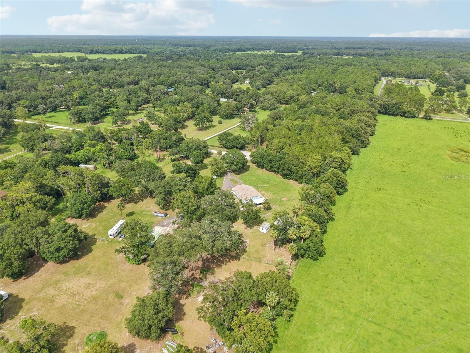 LEE ACRES - Residential