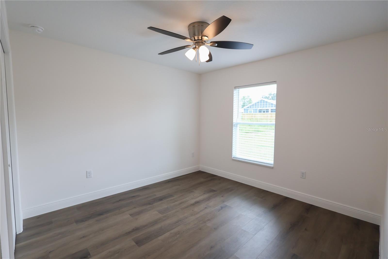 RAINBOW PARK UN #2 - Residential Lease