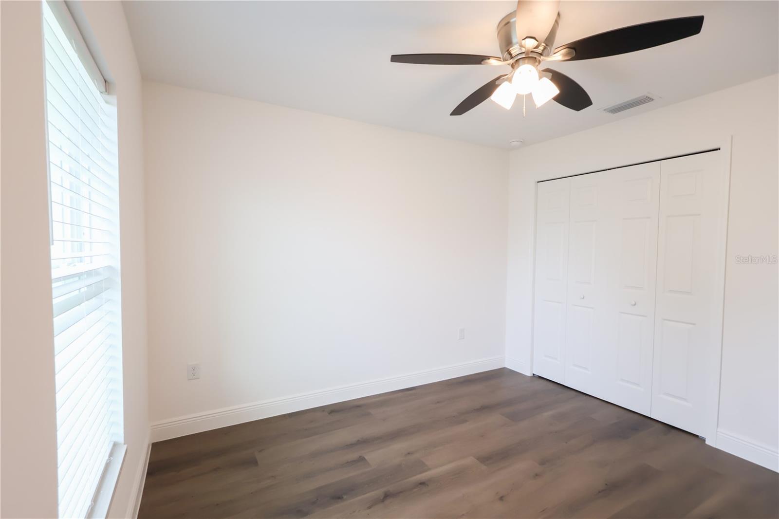 RAINBOW PARK UN #2 - Residential Lease