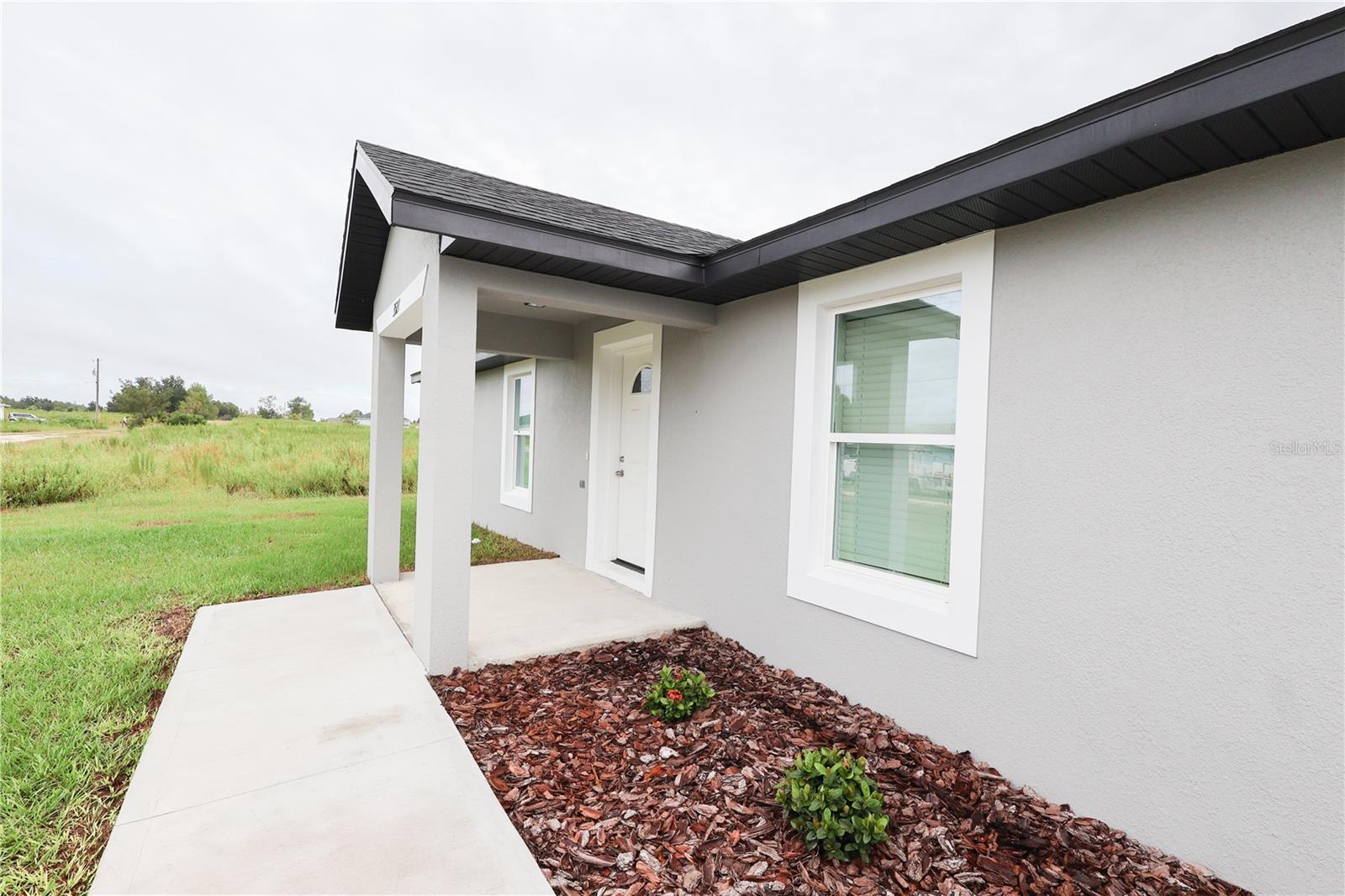 RAINBOW PARK UN #2 - Residential Lease