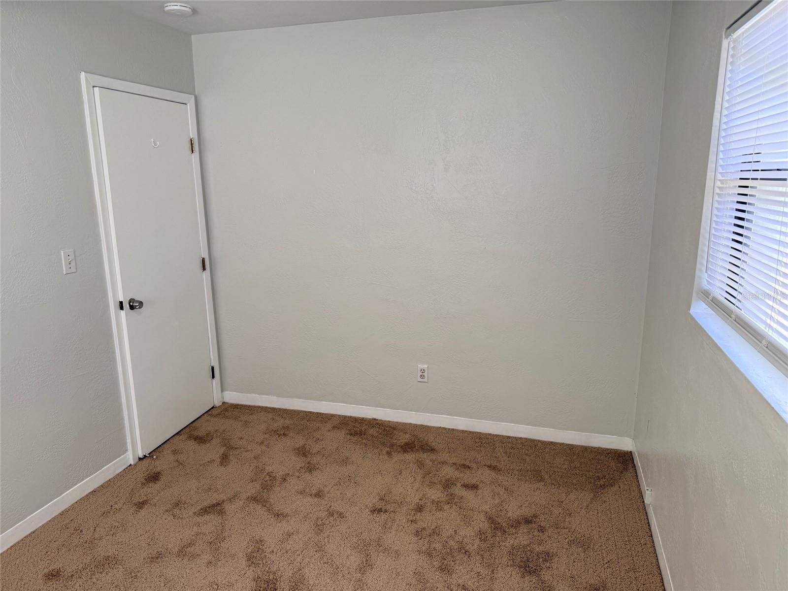 MEADOW LAWN 7TH ADD - Residential Lease