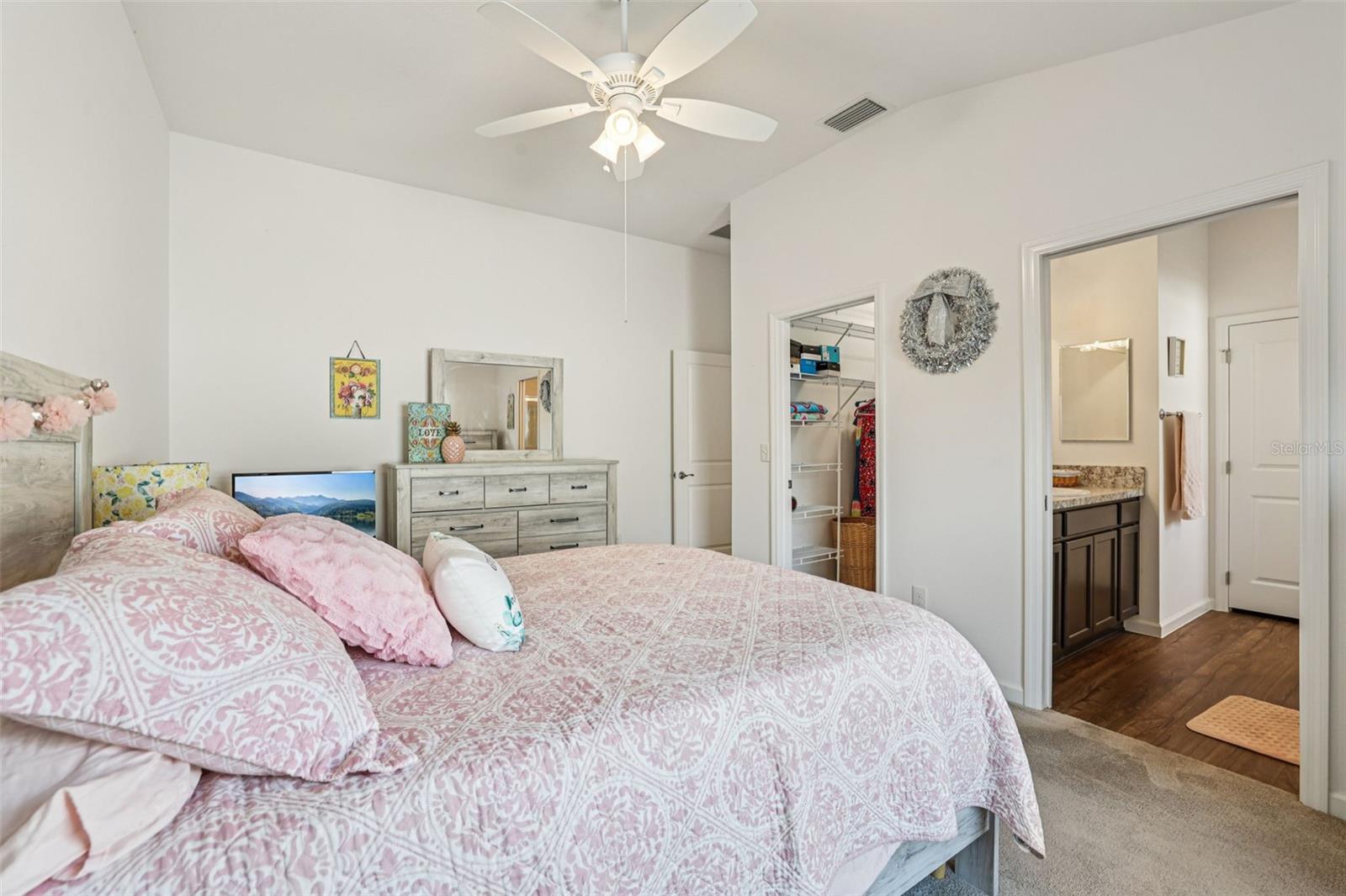 VILLAGES/SOUTHERN OAKS HAVEN V - Residential