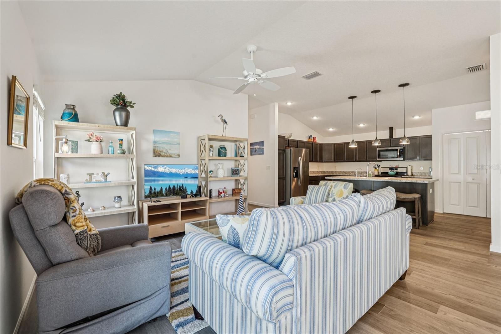 VILLAGES/SOUTHERN OAKS HAVEN V - Residential