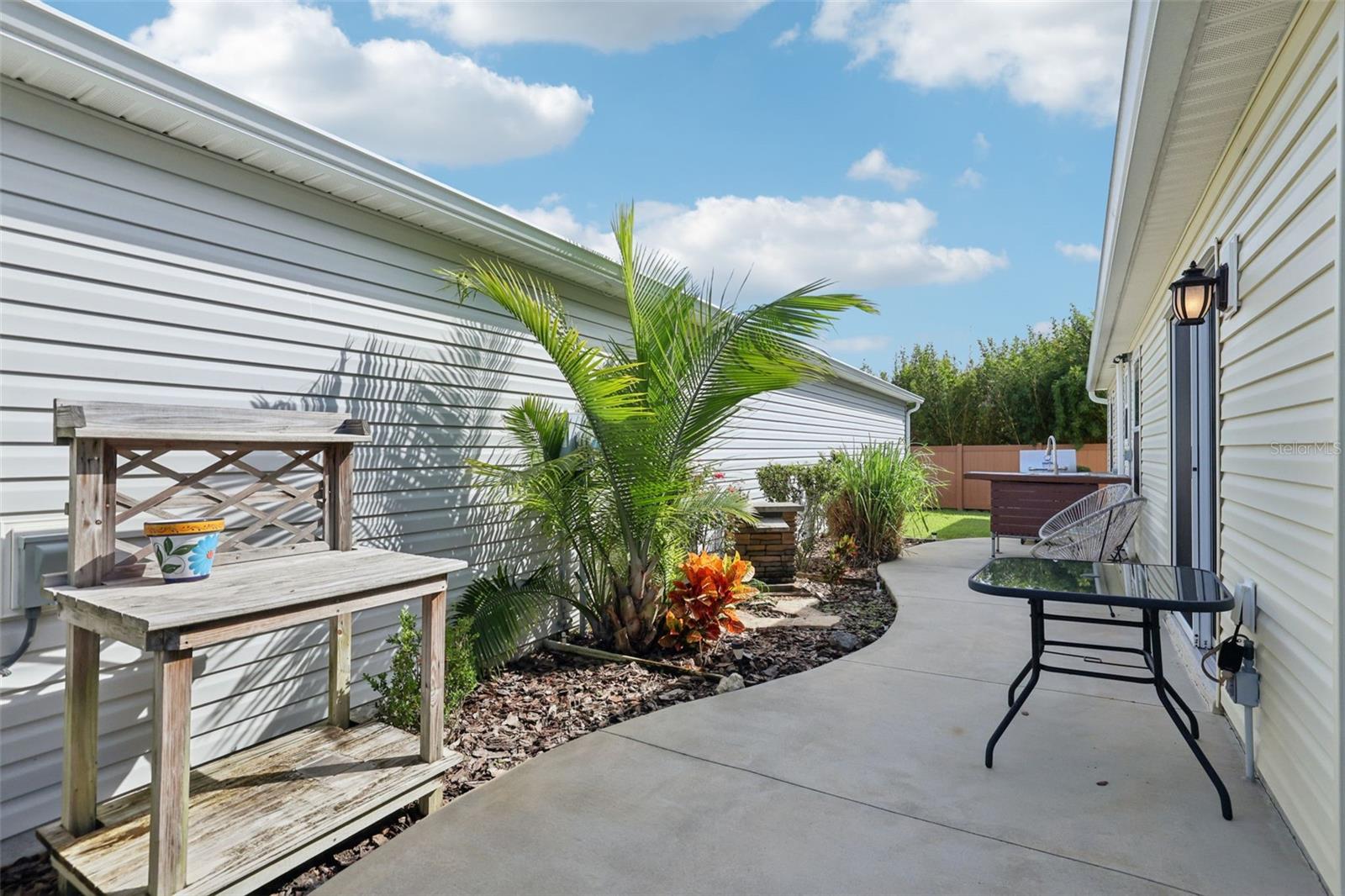 VILLAGES/SOUTHERN OAKS HAVEN V - Residential