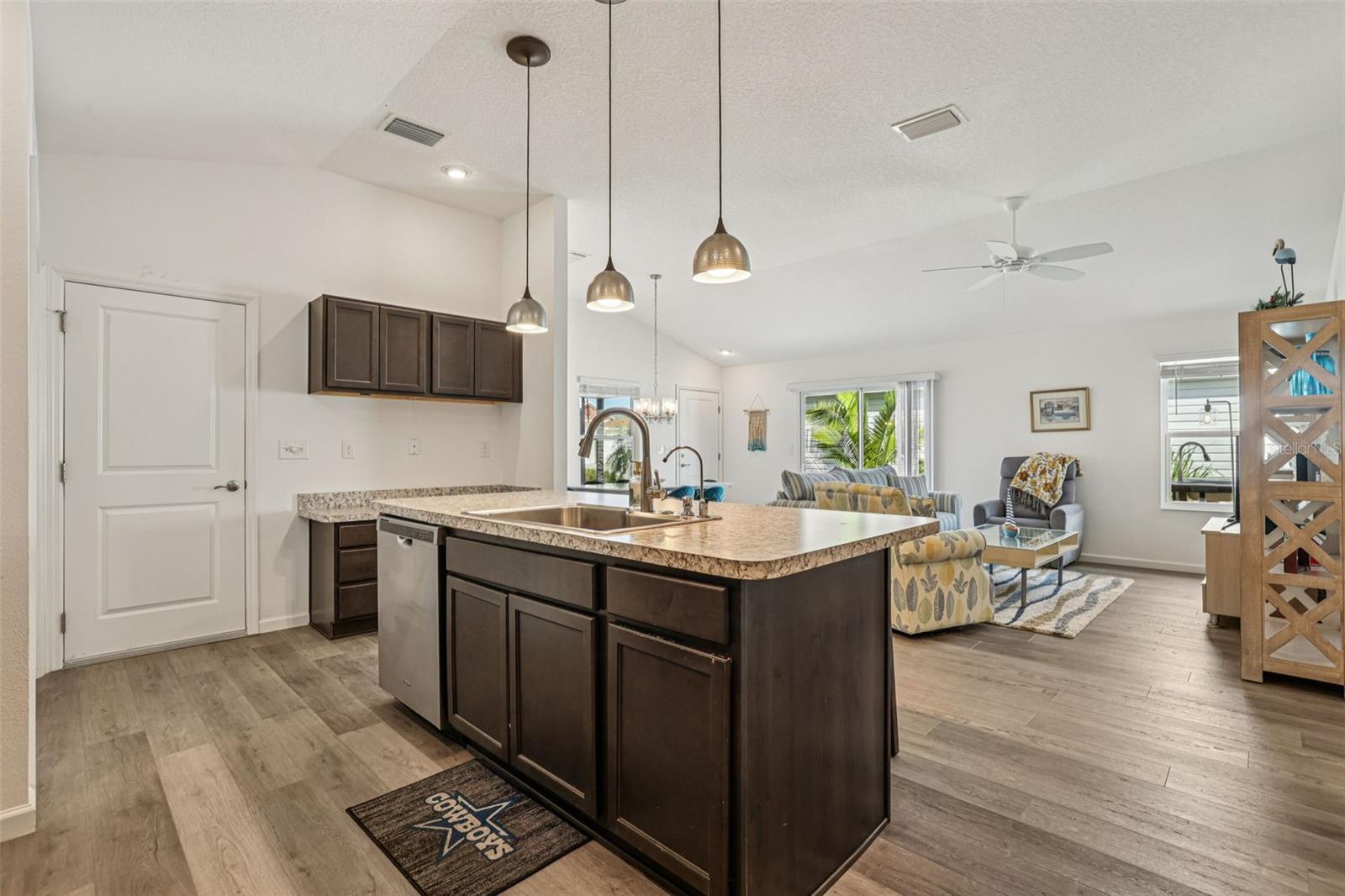 VILLAGES/SOUTHERN OAKS HAVEN V - Residential