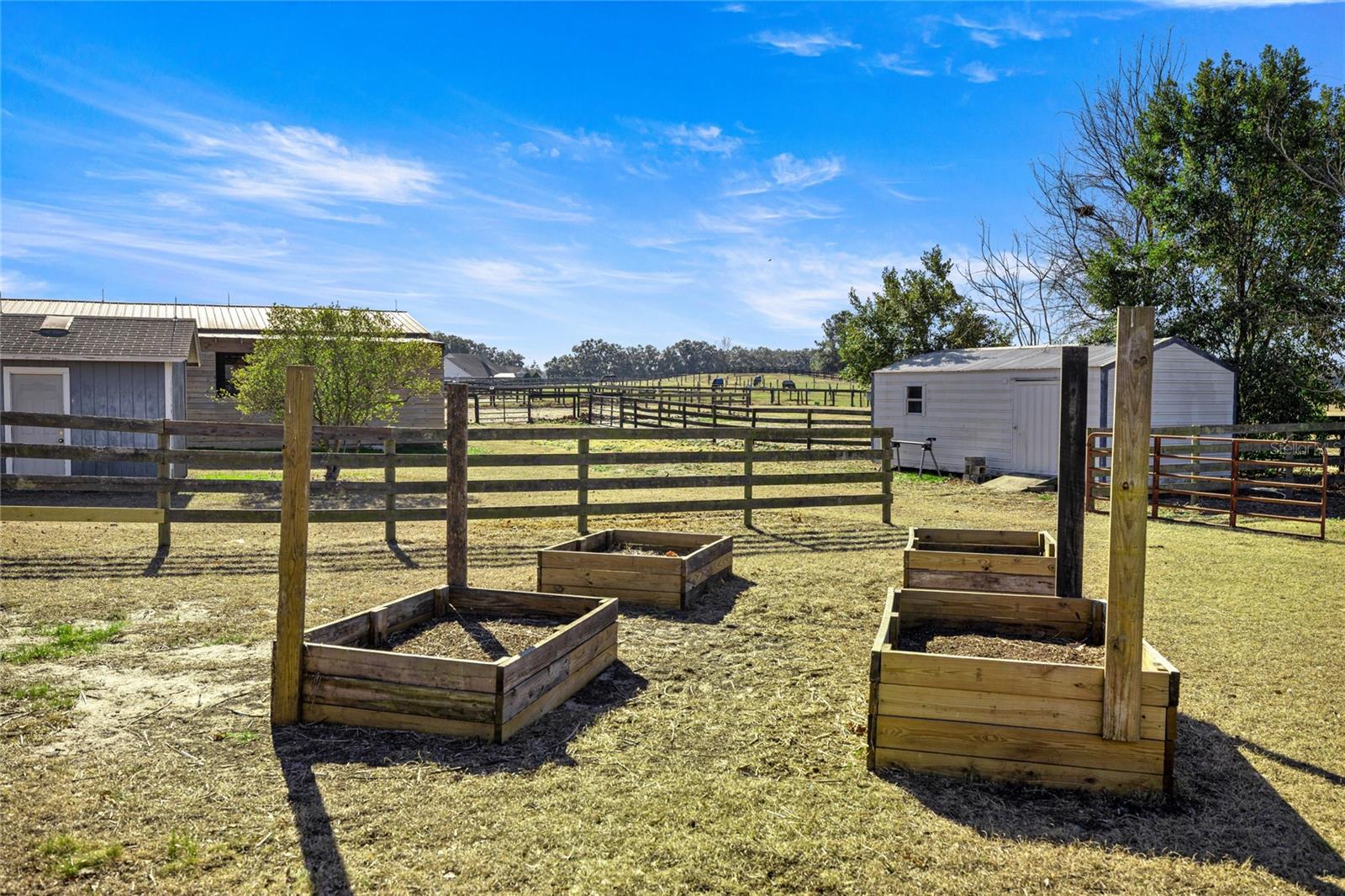 WINDING OAKS ESTATES - Residential