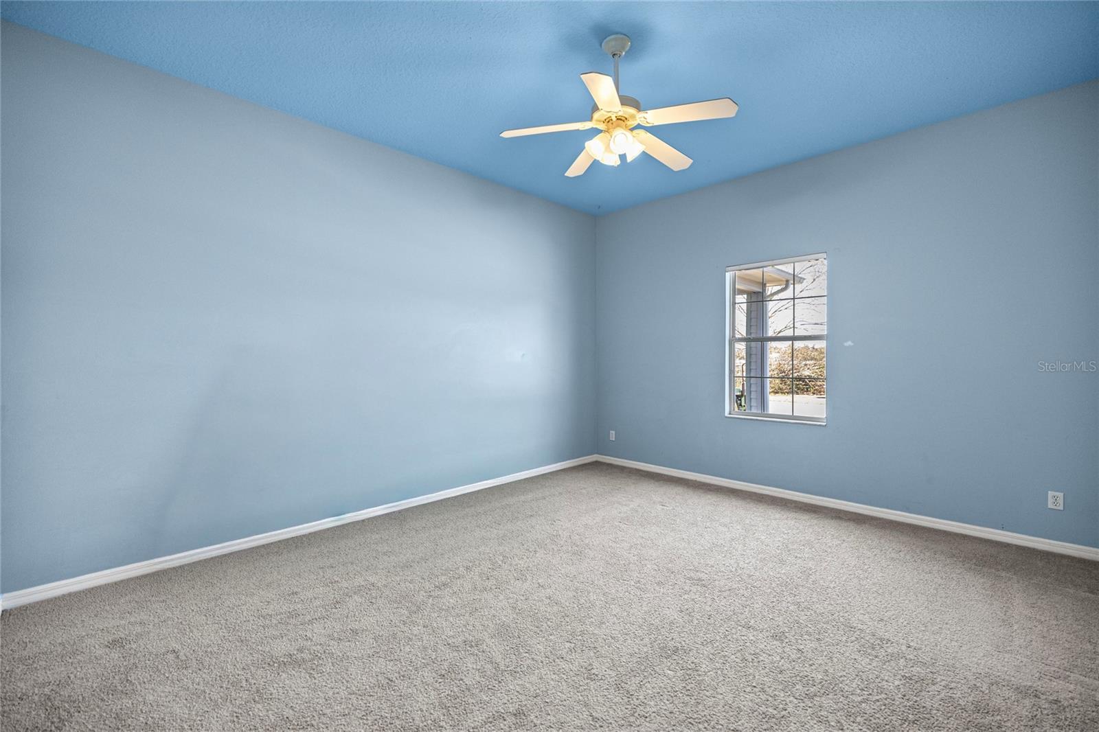 WINDING OAKS ESTATES - Residential