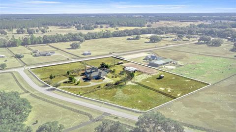 Tiny photo for 1351 SE 196th Court, Morriston, FL 32668 (MLS # OM717991)