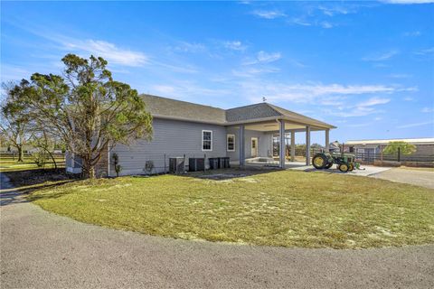 Tiny photo for 1351 SE 196th Court, Morriston, FL 32668 (MLS # OM717991)