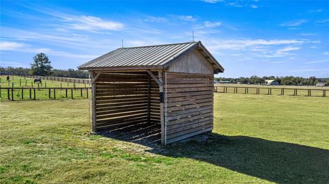 Tiny photo for 1351 SE 196th Court, Morriston, FL 32668 (MLS # OM717991)