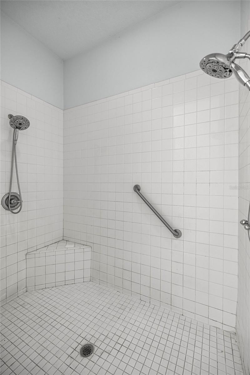 WINDING OAKS ESTATES - Residential