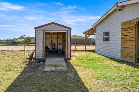 Tiny photo for 1351 SE 196th Court, Morriston, FL 32668 (MLS # OM717991)