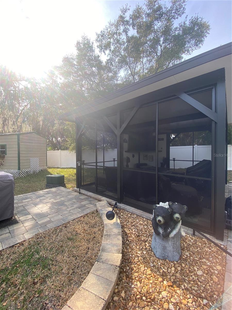 SALT SPRINGS RESORT - Residential