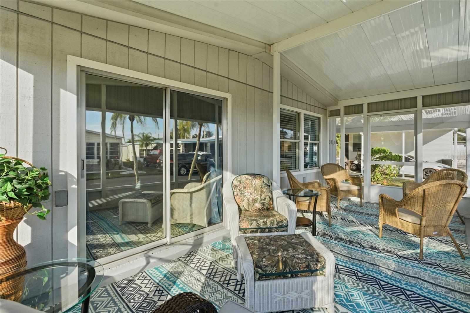 LAKE ARROWHEAD MOBILE VILLAGE PH 01 - Residential