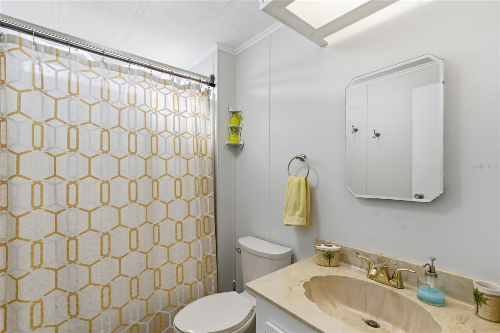 LAKE ARROWHEAD MOBILE VILLAGE PH 01 - Residential