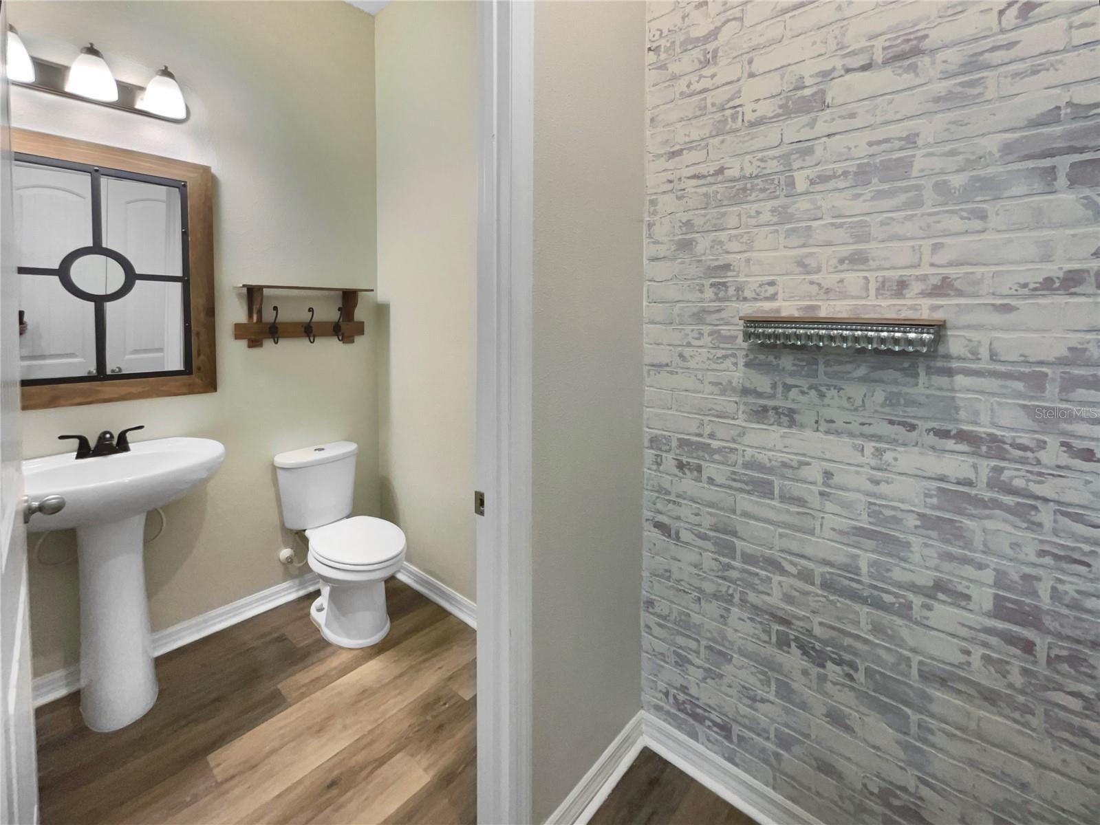 OAKLAND TRLS PH 2 - Residential