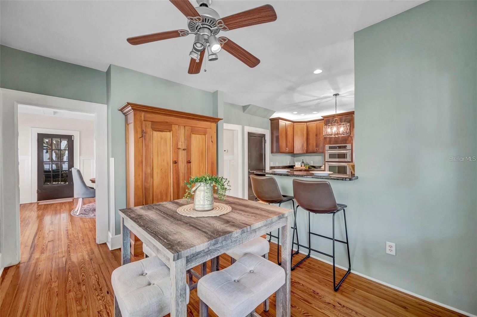 SNELL & HAMLETTS NORTH SHORE ADD - Residential Lease