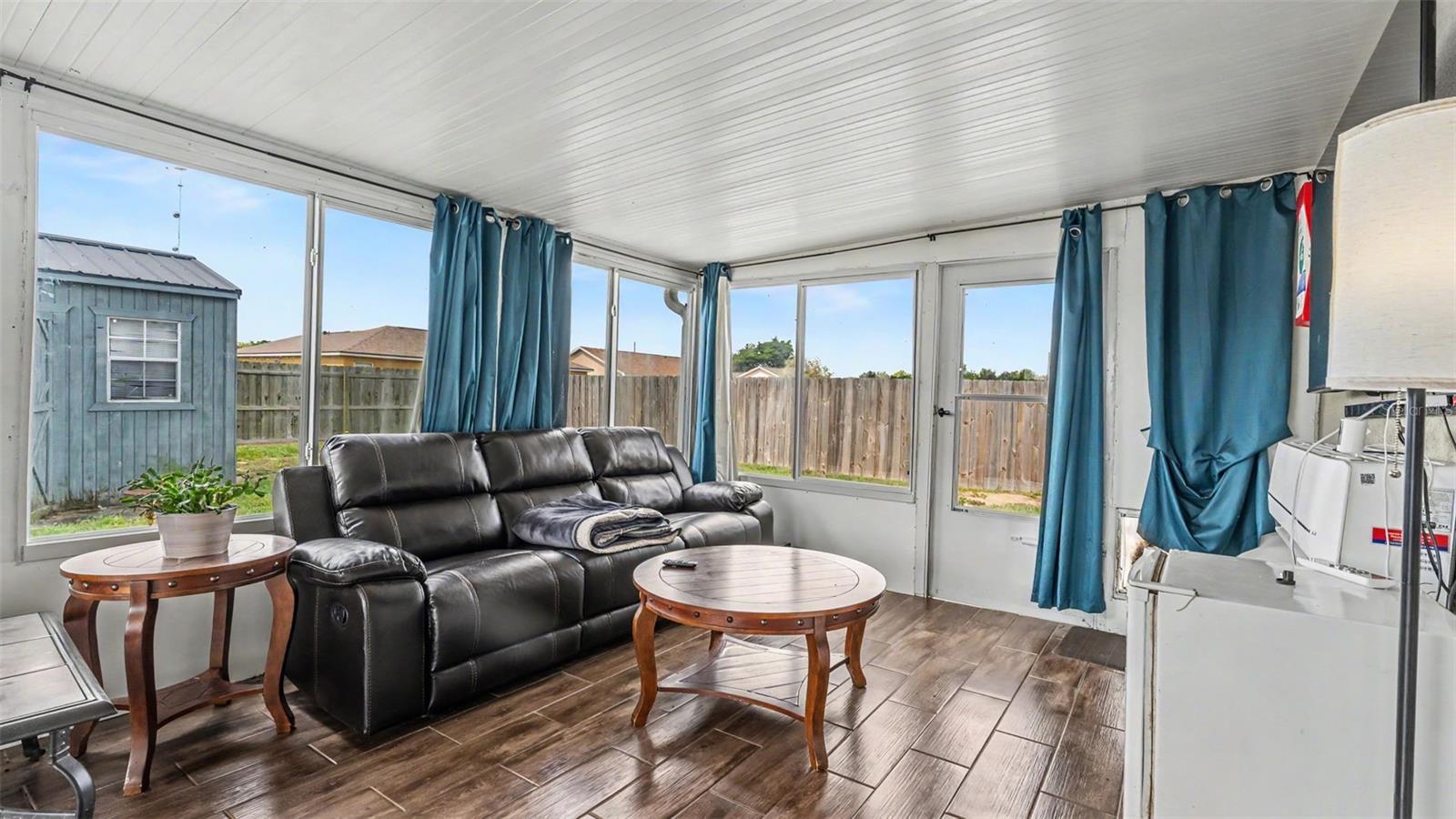 WINCHESTER ESTATES - Residential