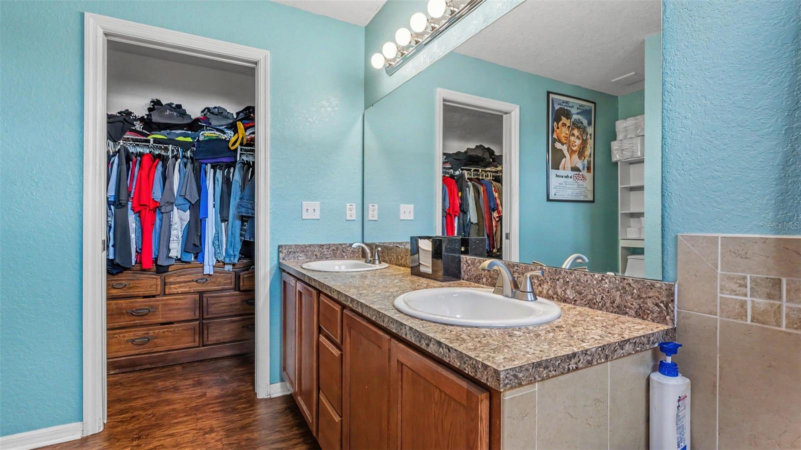 WINCHESTER ESTATES - Residential