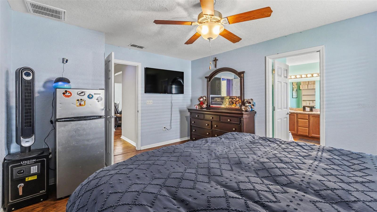 WINCHESTER ESTATES - Residential