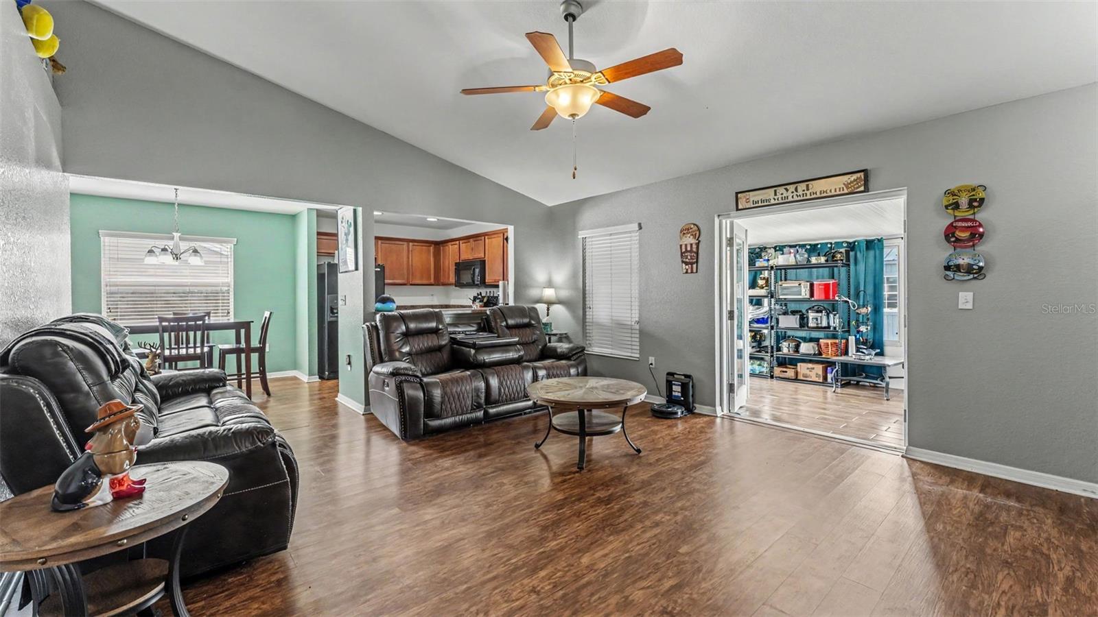 WINCHESTER ESTATES - Residential