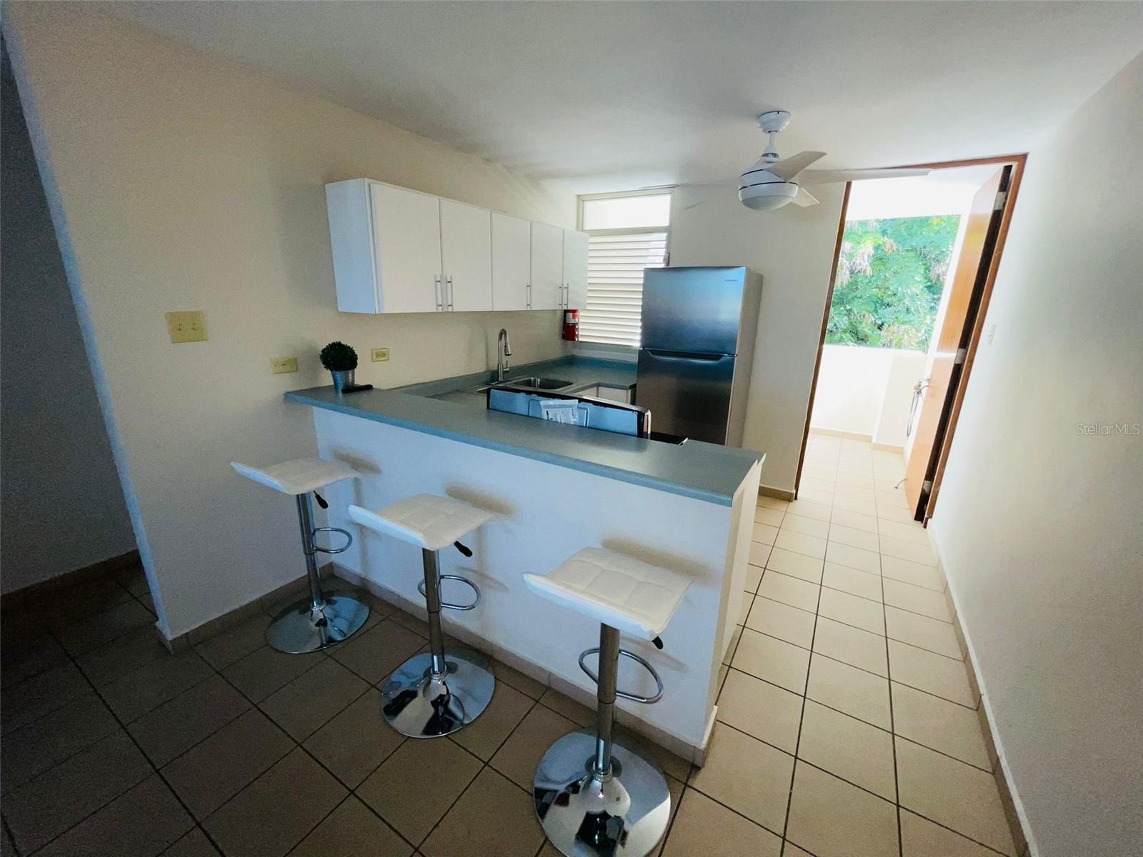 6108 CALLE TORRES CONDOMINIO ANTONSANTTI 301