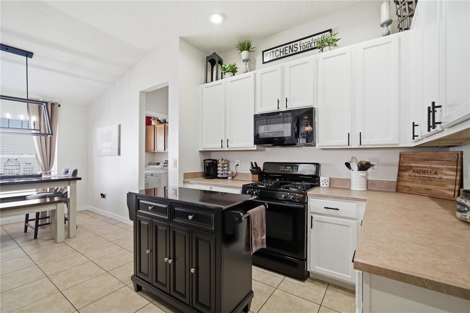 FISHHAWK RANCH PH 2 PRCL - Residential