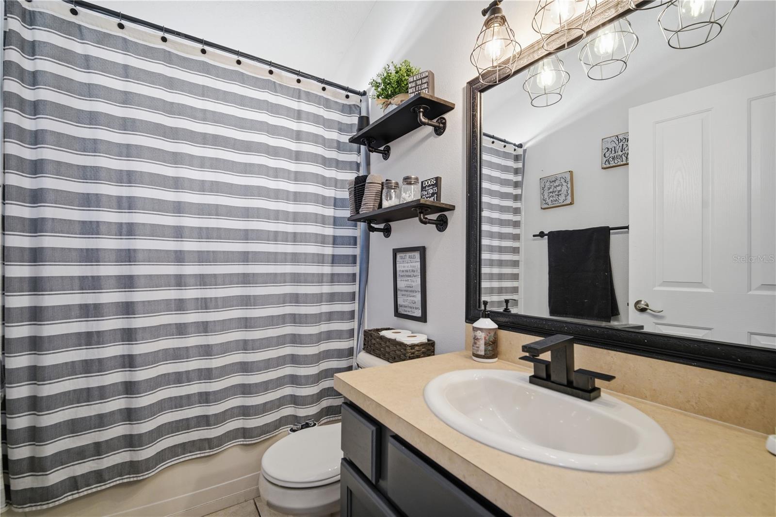 FISHHAWK RANCH PH 2 PRCL - Residential