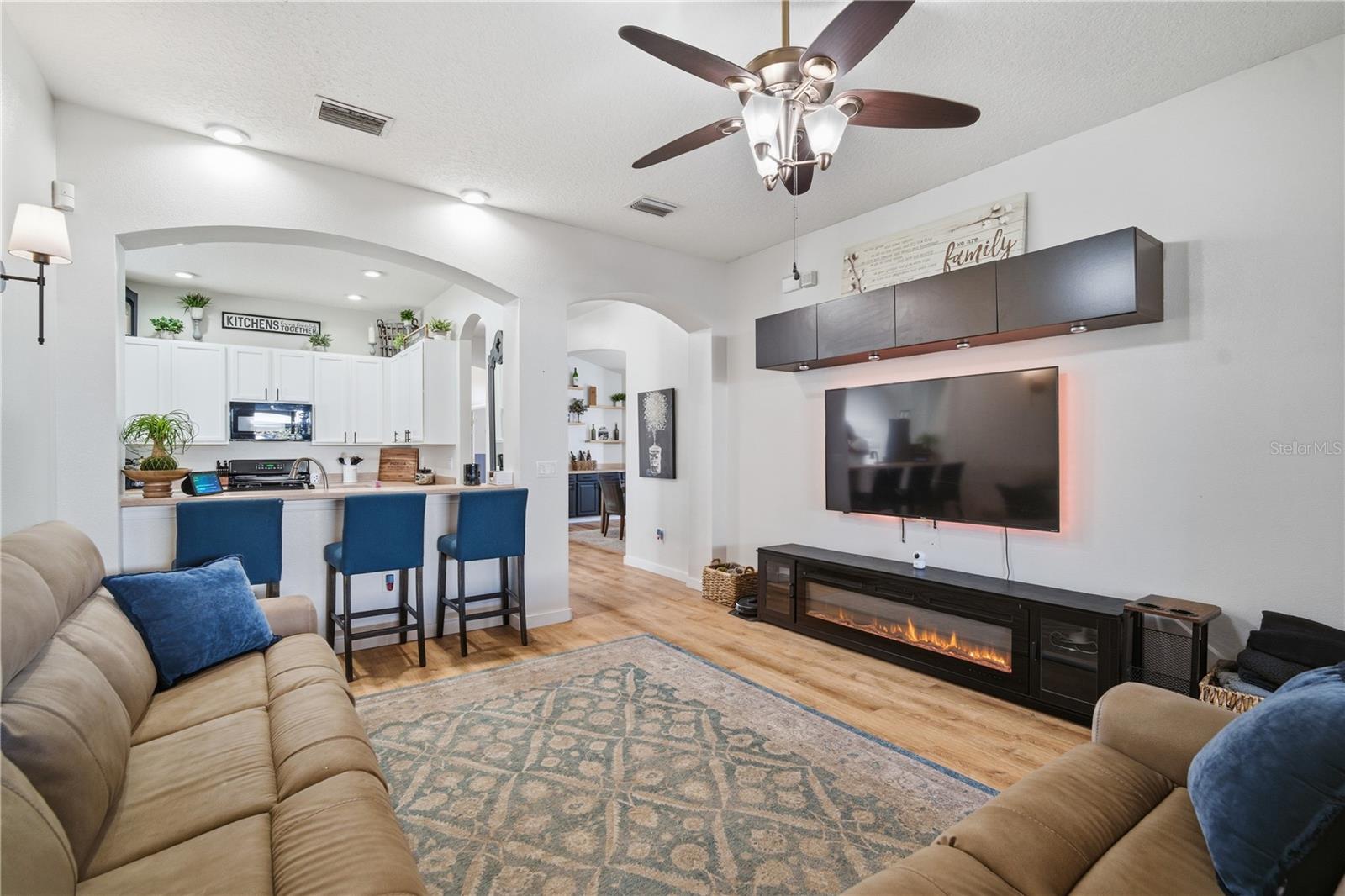 FISHHAWK RANCH PH 2 PRCL - Residential