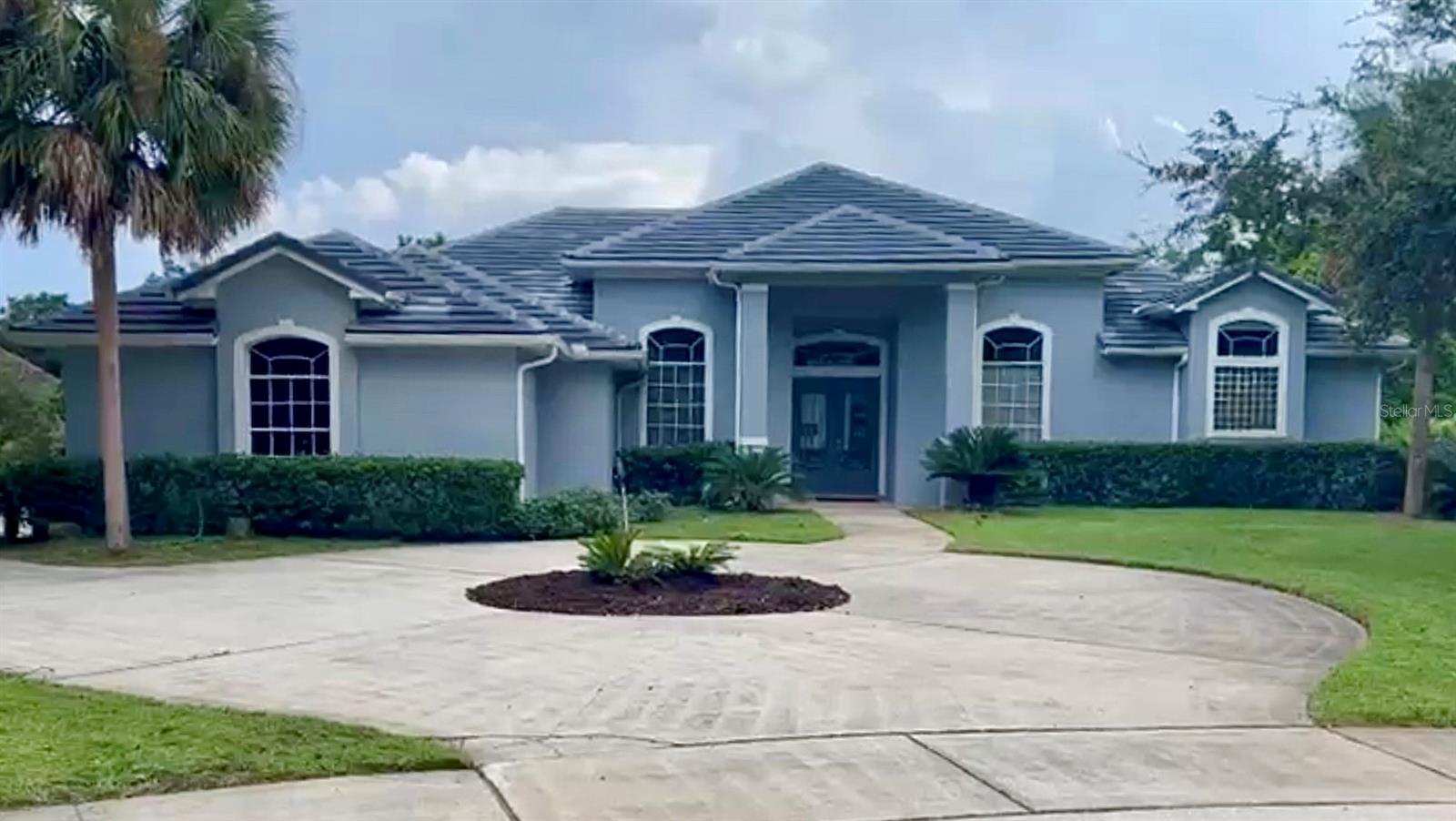 Discover this stunning rental home located in the Waterford Pointe community on Lake Roberts. Enjoy exclusive access to a private community boat ramp in a serene, gated neighborhood.
This beautifully furnished residence features new bamboo flooring, high-end appliances, and elegant décor throughout. Designed for year-round Florida living, the home includes a private in-ground pool, spa, and an outdoor kitchen — perfect for entertaining or relaxing under the sun.
The expansive backyard offers plenty of space for family activities and is adorned with mature fruit trees for added charm.