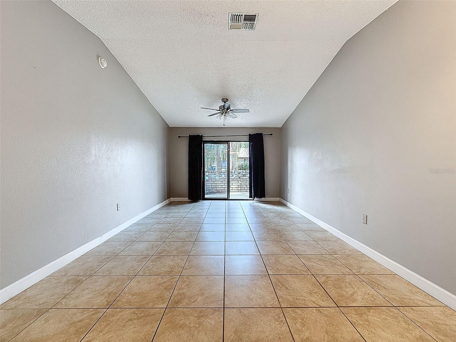 BROOKVIEW VILLAS - Residential Lease