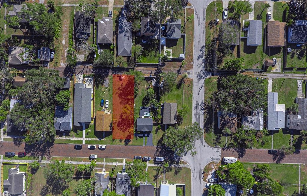 Photo of 3530 2nd Avenue S, St Petersburg, FL 33711 (MLS # TB8483948)