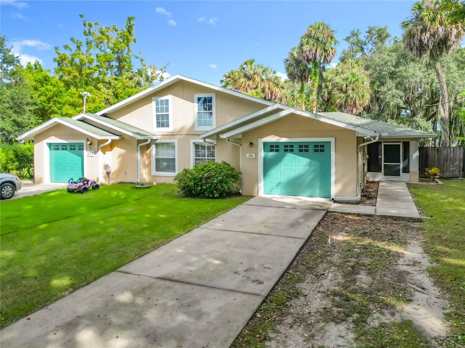 310 W BERCKMAN STREET