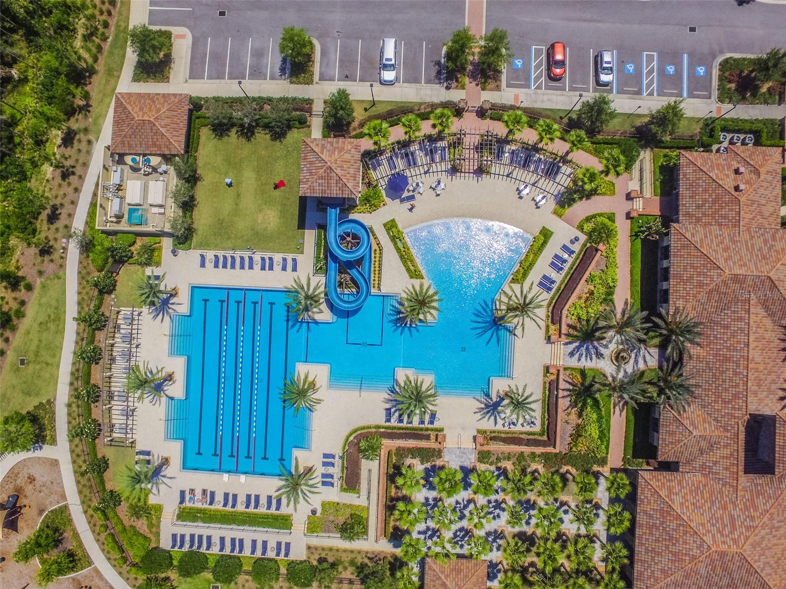 ESTANCIA - Residential