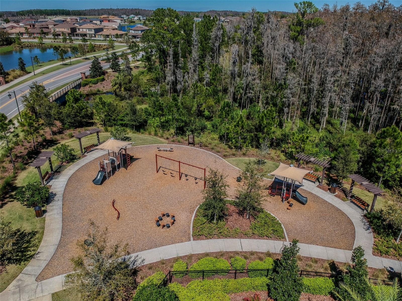 ESTANCIA - Residential